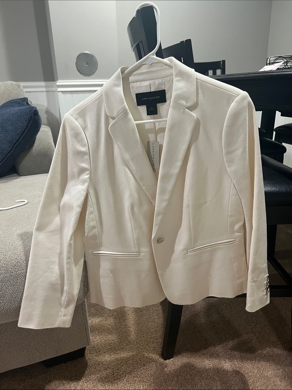 Ann Taylor Ivory Single-Button Tailored Blazer